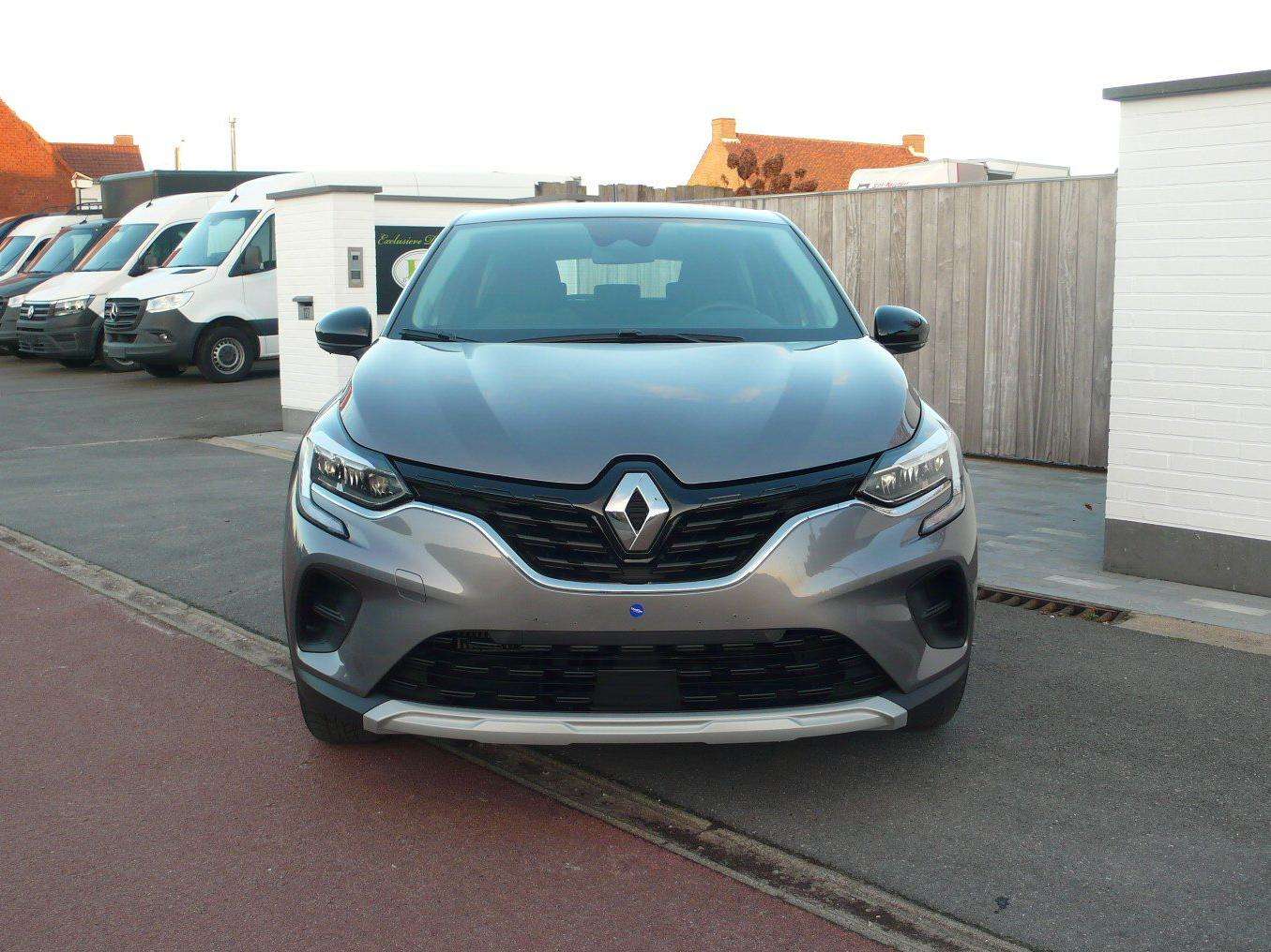 Renault Captur 45.500km - benzine - euro 6 - 13.950 euro+btw Garage Frank Mesure