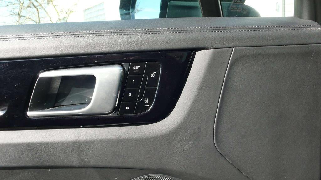 Porsche Cayenne E-Hybride - PANO - ACC - 340pk - 99.800km Garage Frank Mesure