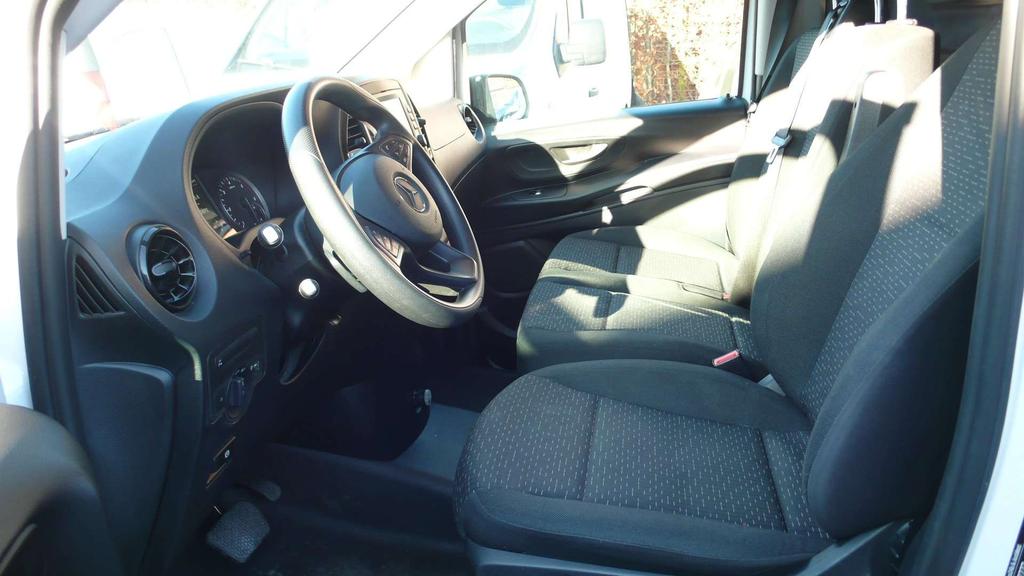 Mercedes-Benz Vito 114 CDI - lang - auto - 3 zitpl - 22800 euro+btw Garage Frank Mesure