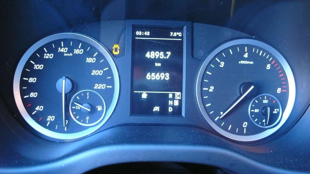 Mercedes-Benz Vito 114 CDI - lang - auto - 3 zitpl - 22800 euro+btw Garage Frank Mesure