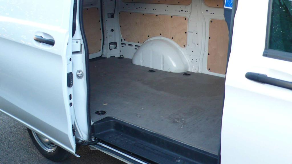 Mercedes-Benz Vito 114 CDI - lang - auto - 3 zitpl - 22800 euro+btw Garage Frank Mesure