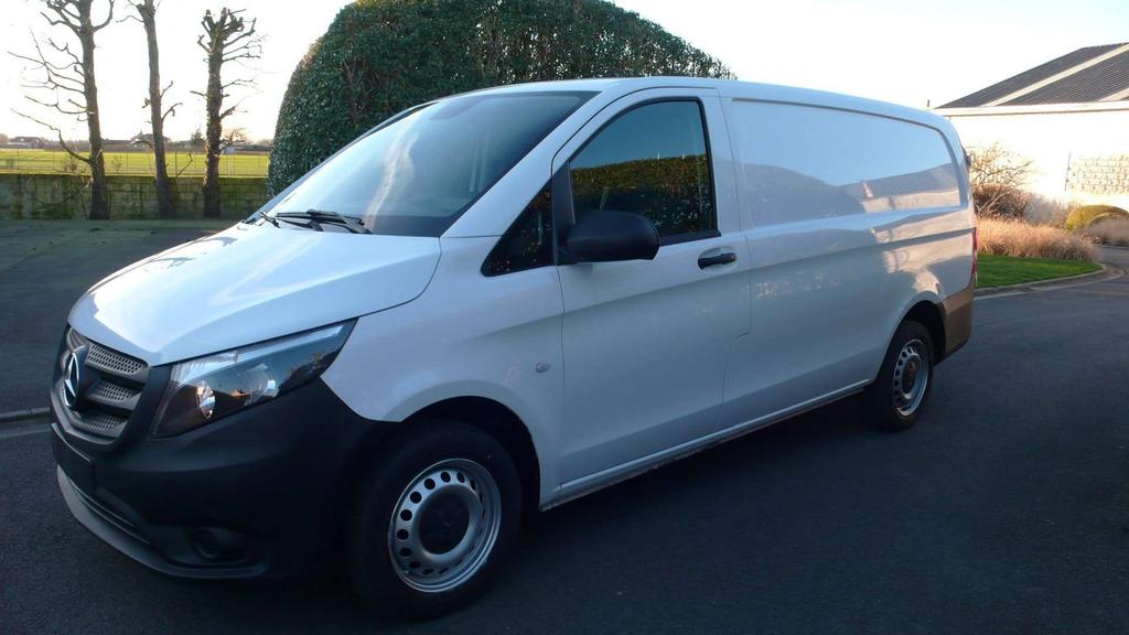 Mercedes-Benz Vito 114 CDI - lang - auto - 3 zitpl - 21400 euro+btw Garage Frank Mesure