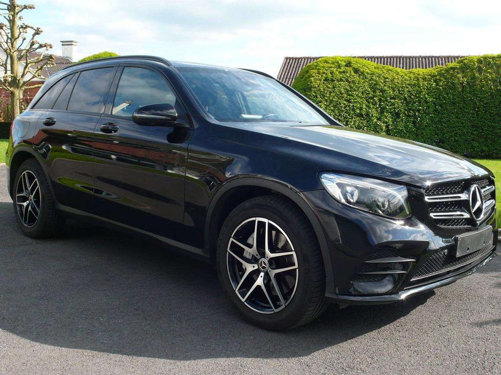 Mercedes-Benz GLC 250 AMG shadow line - Benzine - 64839km - 26500 netto Garage Frank Mesure