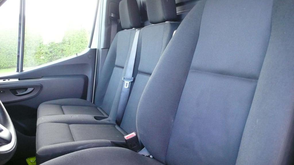 Mercedes-Benz Sprinter 317 CDI - L3H2 - AHK 3.5 ton- 30750 euro+btw Garage Frank Mesure
