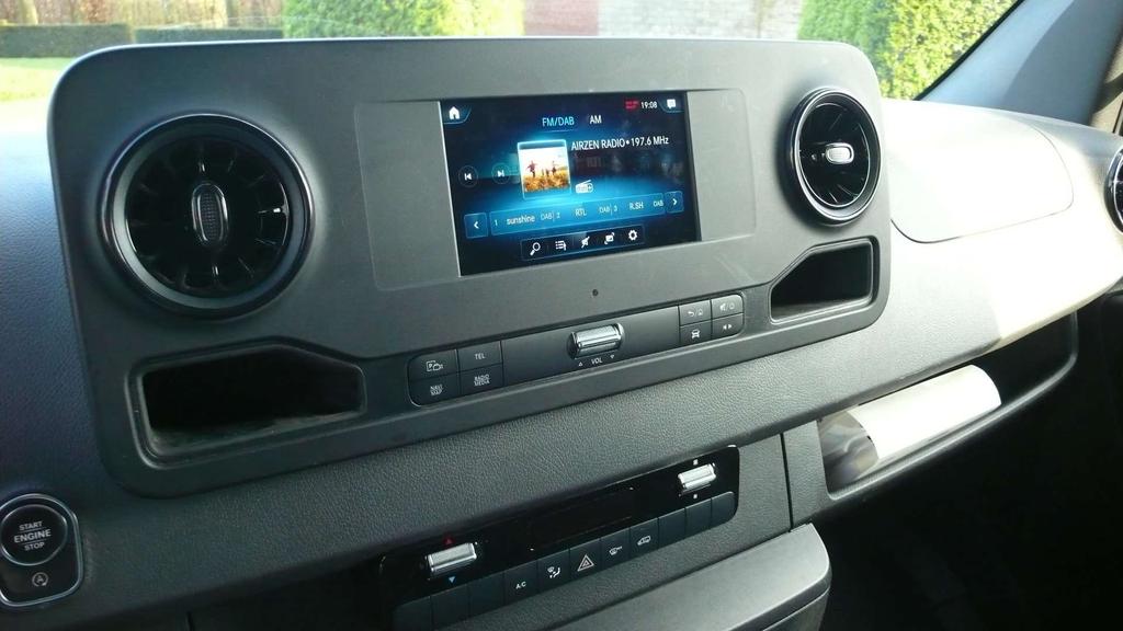 Mercedes-Benz Sprinter 317 CDI - L3H2 - AHK 3.5 ton- 30750 euro+btw Garage Frank Mesure