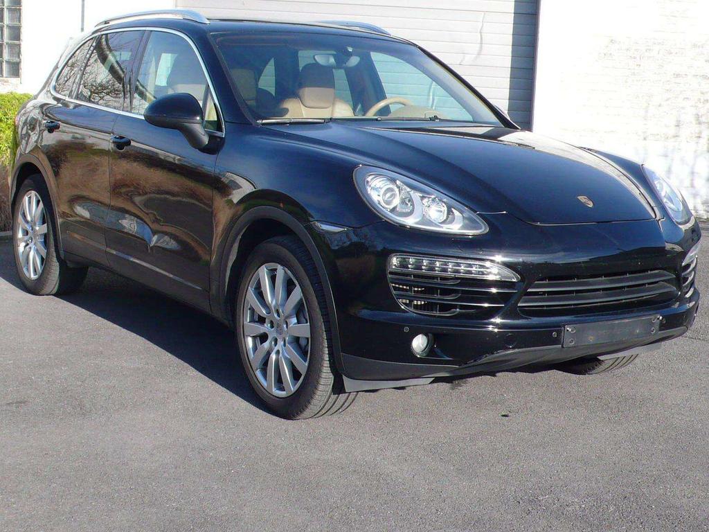 Porsche Cayenne 3.0D - 245 pk - export - 13850 netto Garage Frank Mesure