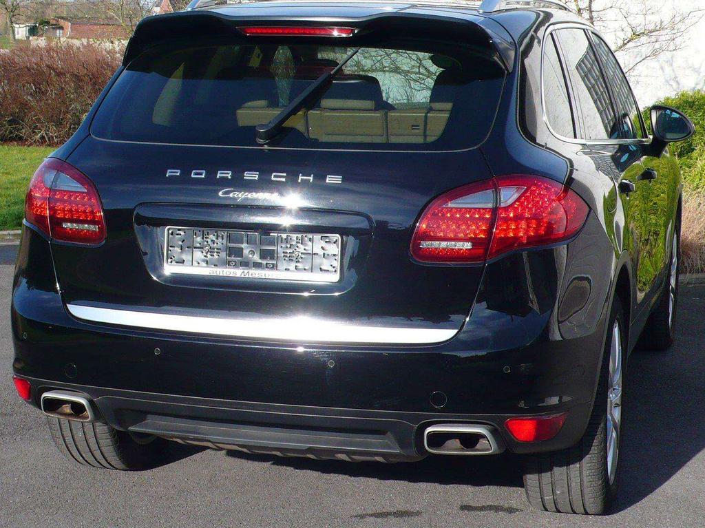Porsche Cayenne 3.0D - 245 pk - export - 13850 netto Garage Frank Mesure