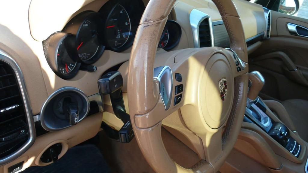 Porsche Cayenne 3.0D - 245 pk - export - 13850 netto Garage Frank Mesure
