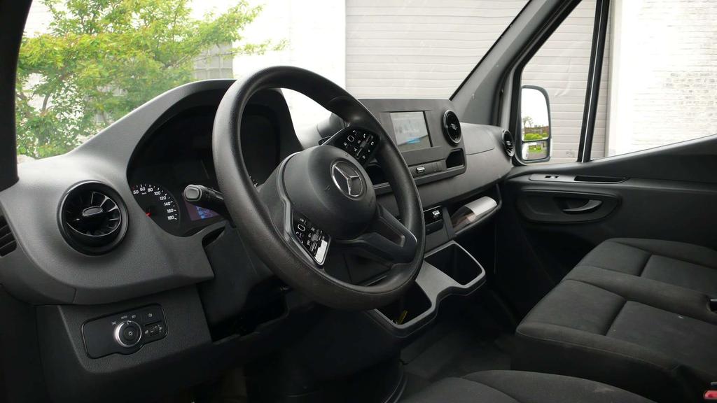 Mercedes-Benz Sprinter 314 CDI L3H2 - automatic - MBUX - 22500 euro+btw Garage Frank Mesure