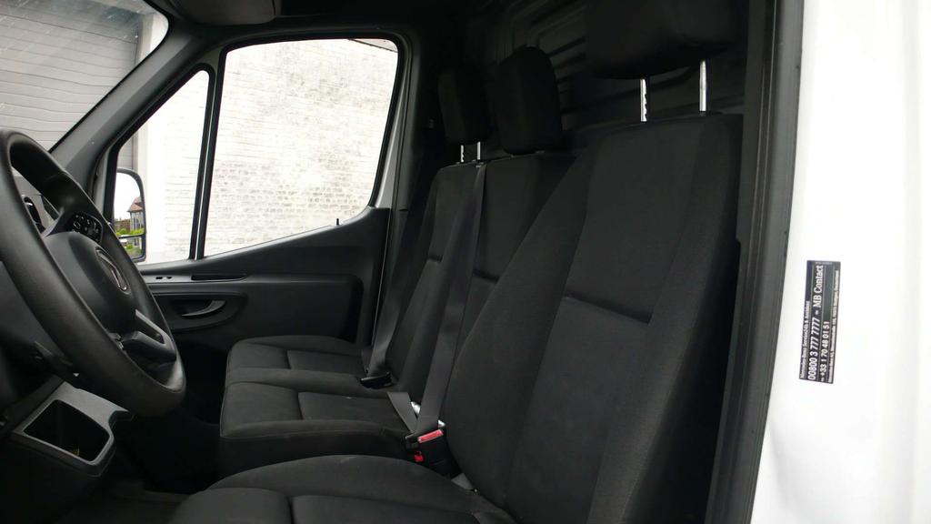 Mercedes-Benz Sprinter 314 CDI L3H2 - automatic - MBUX - 22500 euro+btw Garage Frank Mesure