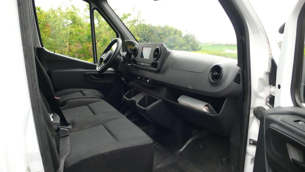 Mercedes-Benz Sprinter 314 CDI L3H2 - automatic - MBUX - 22500 euro+btw Garage Frank Mesure