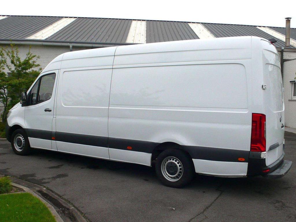 Mercedes-Benz Sprinter 314 CDI L3H2 - automatic - MBUX - 22500 euro+btw Garage Frank Mesure