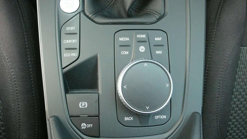 BMW 118 Benzine - Apple Carplay - 140pk - LED - 38.900km Garage Frank Mesure