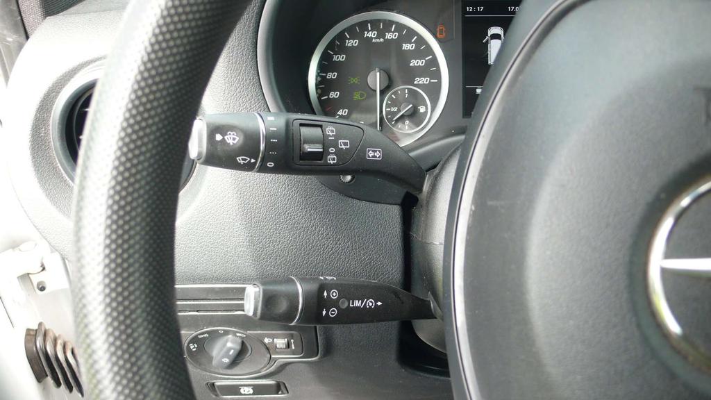Mercedes-Benz Vito 114 cdi lang tourer  8 plaatsen of lichte vracht Garage Frank Mesure