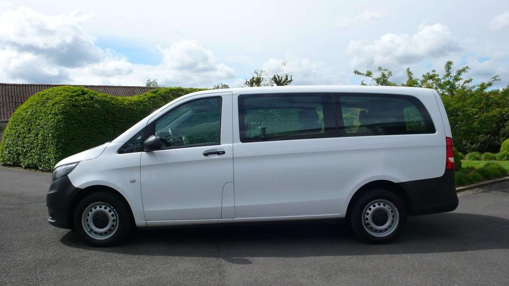 Mercedes-Benz Vito 114 cdi lang tourer  8 plaatsen of lichte vracht Garage Frank Mesure