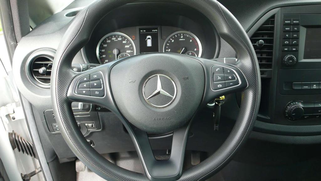 Mercedes-Benz Vito 114 cdi lang tourer  8 plaatsen of lichte vracht Garage Frank Mesure
