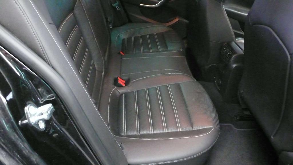 Opel Insignia 2.0 CDTInnovation ACC 8Xbereift volleder 8650 net Garage Frank Mesure
