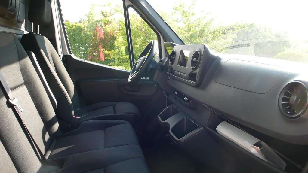 Mercedes-Benz Sprinter 314 CDI L3H2 - automatic - MBUX - 23500 euro+btw Garage Frank Mesure