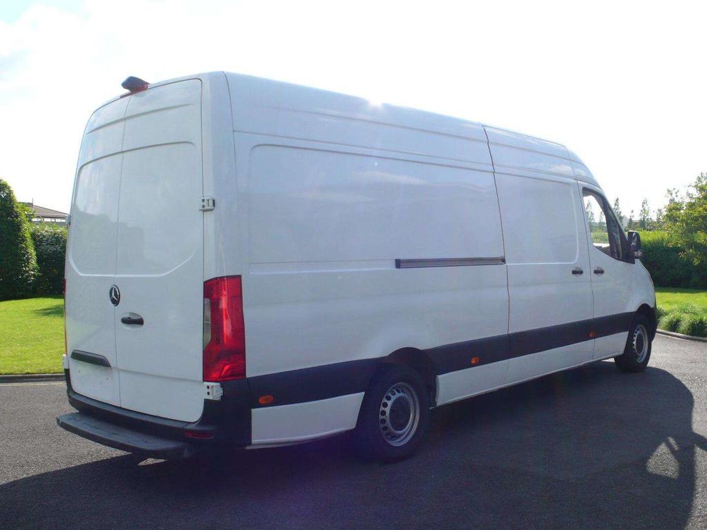 Mercedes-Benz Sprinter 314 CDI L3H2 - automatic - MBUX - 23500 euro+btw Garage Frank Mesure