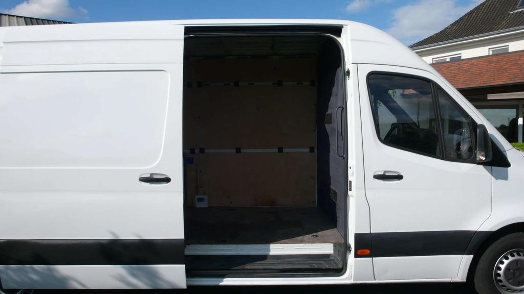 Mercedes-Benz Sprinter 314 CDI L3H2 - automatic - MBUX - 23500 euro+btw Garage Frank Mesure