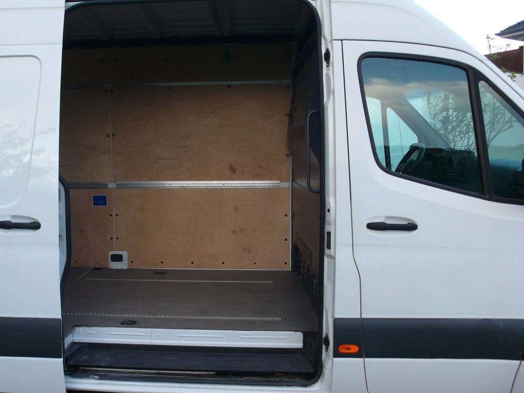 Mercedes-Benz Sprinter 315 CDI L3H2 - 360° camera - 30250 euro netto Garage Frank Mesure