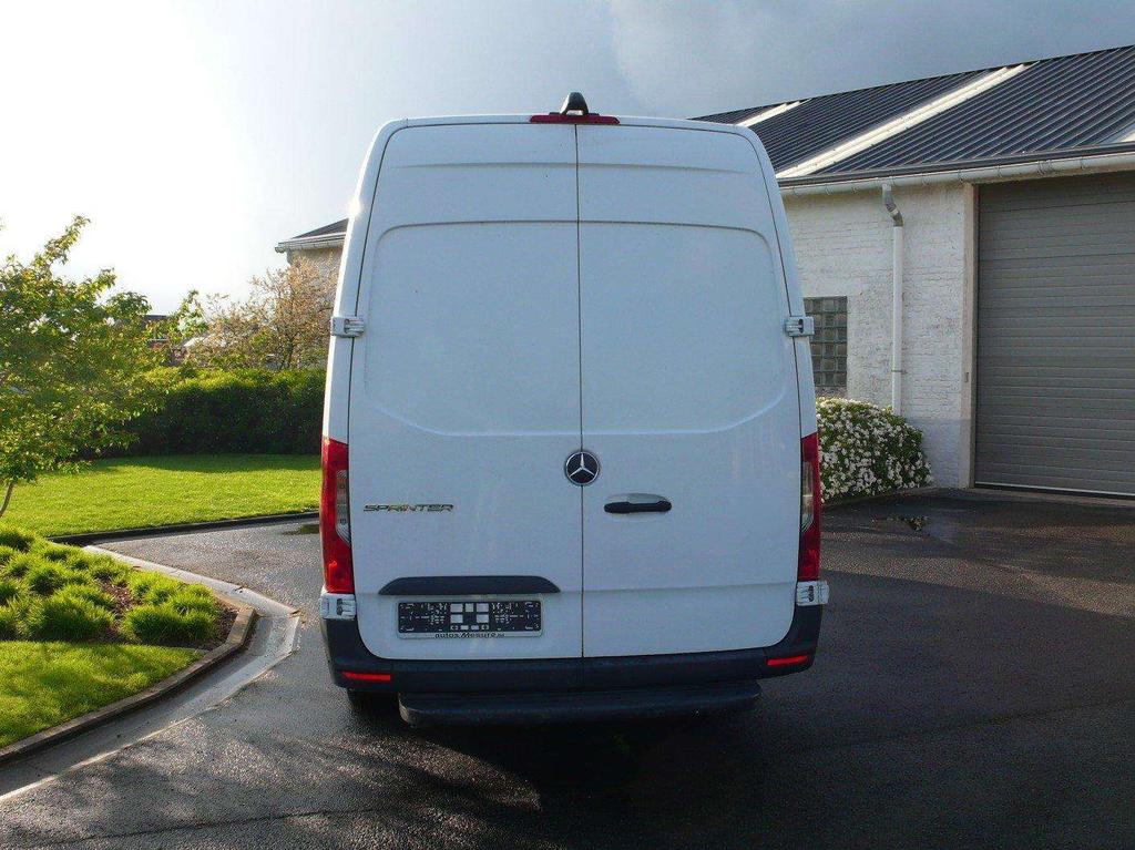 Mercedes-Benz Sprinter 315 CDI L3H2 - 360° camera - 30250 euro netto Garage Frank Mesure