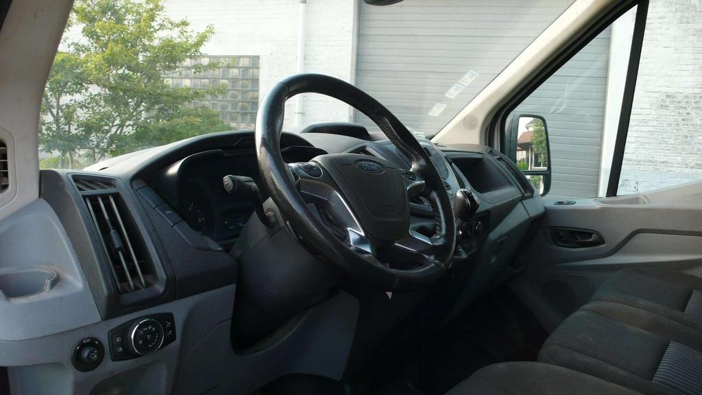 Ford Transit L4H3 - airco - 7850 euro + btw Garage Frank Mesure