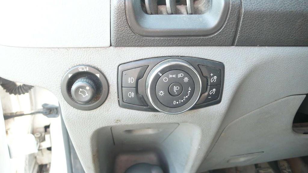 Ford Transit L4H3 - airco - 7850 euro + btw Garage Frank Mesure