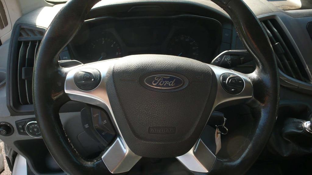 Ford Transit L4H3 - airco - 7850 euro + btw Garage Frank Mesure