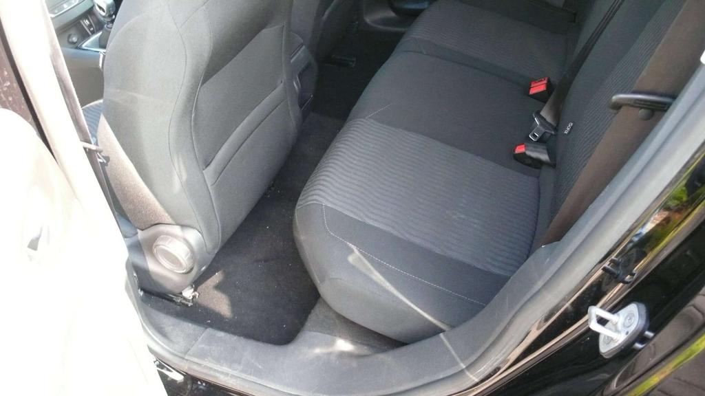 Peugeot 308 SW business - 4800euro+btw voor export Garage Frank Mesure