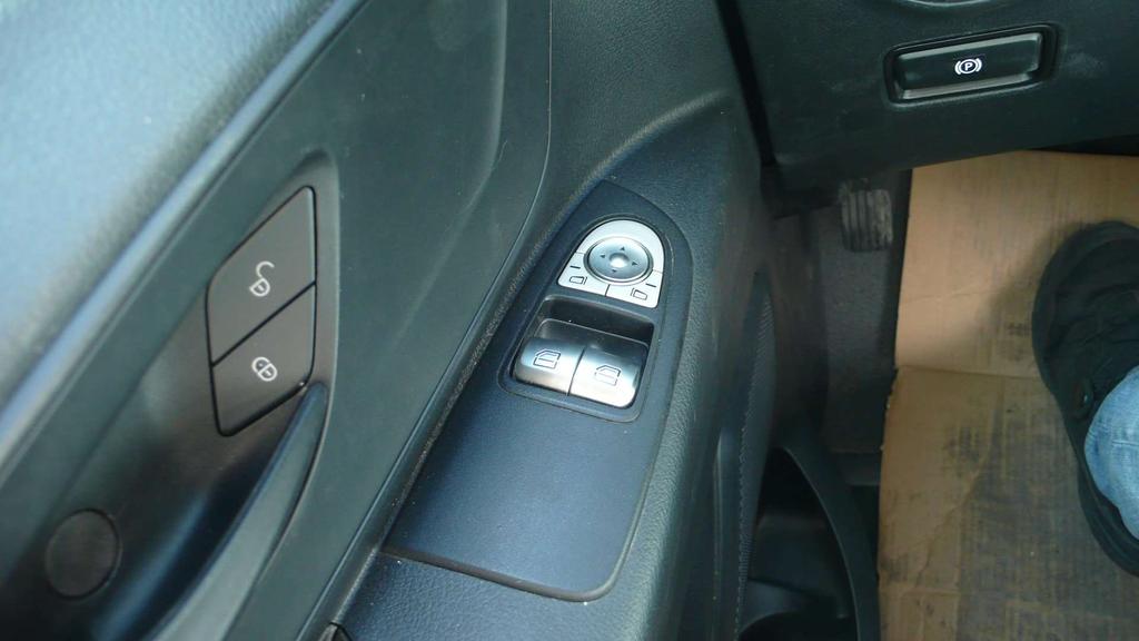 Mercedes-Benz Vito 114 CDI - lang - automaat - airco - 22800 euro+btw Garage Frank Mesure