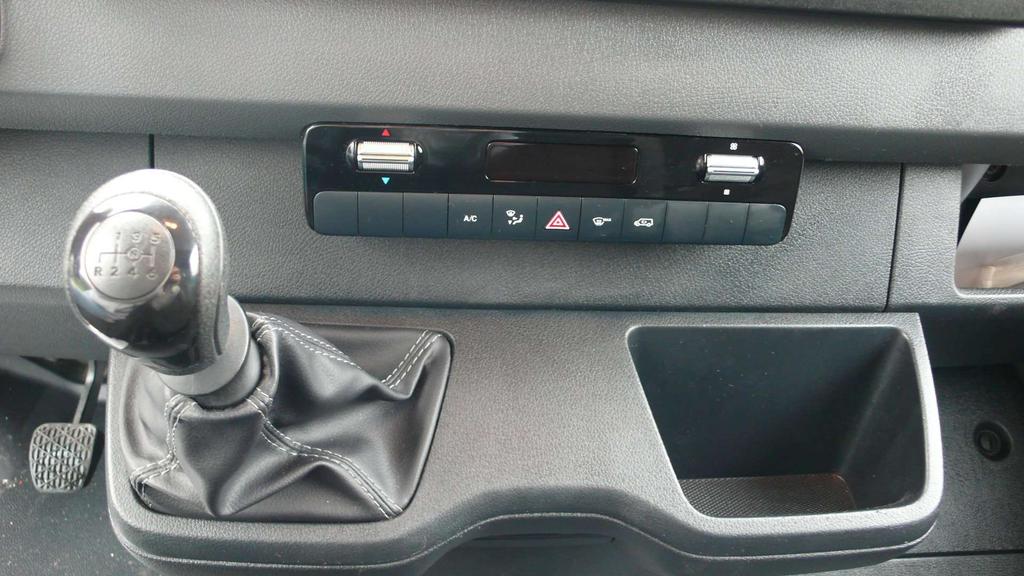 Mercedes-Benz Sprinter 315 CDI - L2H2 - 63000km - 29800 euro+btw Garage Frank Mesure