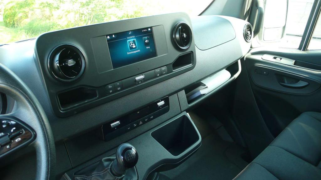 Mercedes-Benz Sprinter 315 - L3H2 - MBUX - navi - 72600km - 29200 netto Garage Frank Mesure