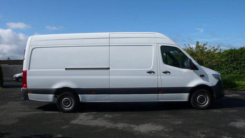 Mercedes-Benz Sprinter 315 - L3H2 - MBUX - navi - 72600km - 29200 netto Garage Frank Mesure