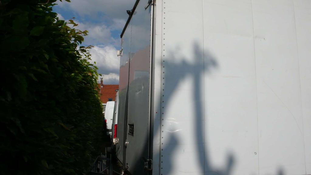 Renault Master koffer 4 M airco - navi - 3 zitpl - -12000euro+btw Garage Frank Mesure