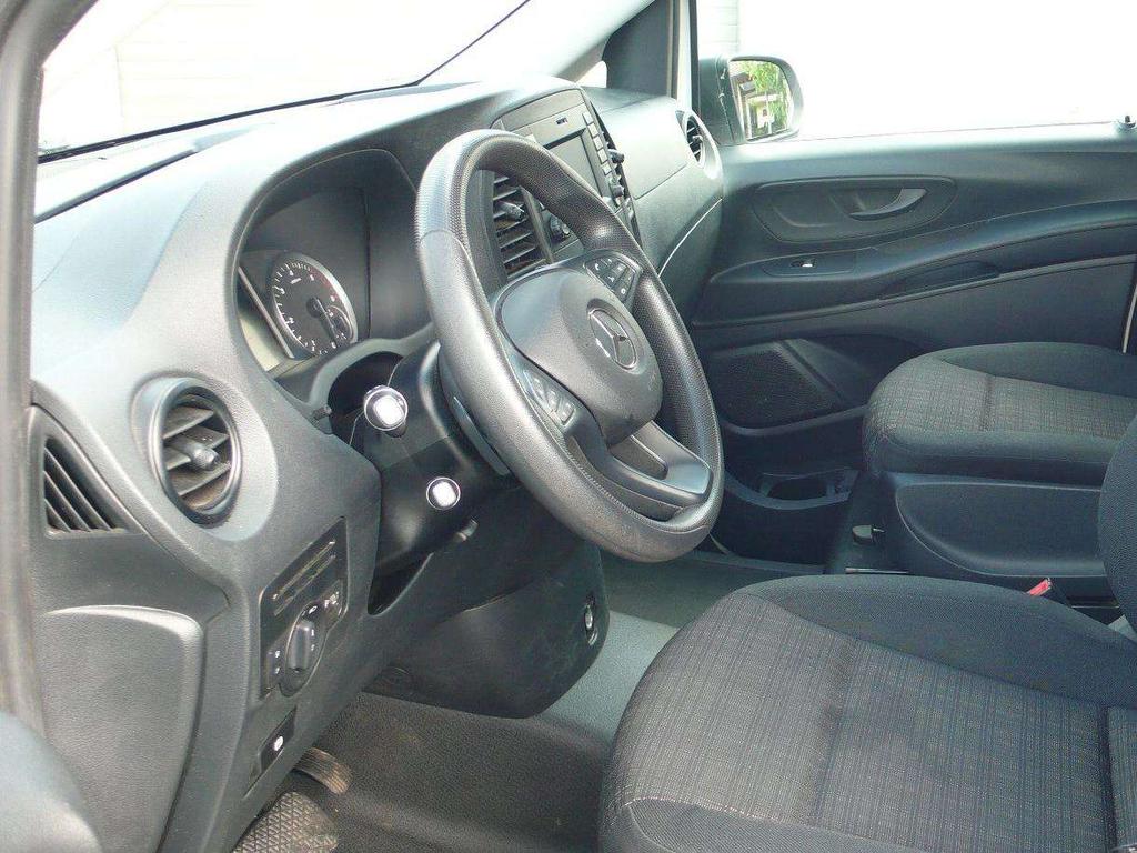 Mercedes-Benz Vito 114 CDI lang tourer - 8 plaatsen of lichte vracht Garage Frank Mesure