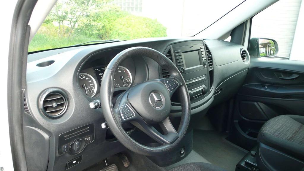 Mercedes-Benz Vito 114 CDI lang tourer - 8 plaatsen of lichte vracht Garage Frank Mesure