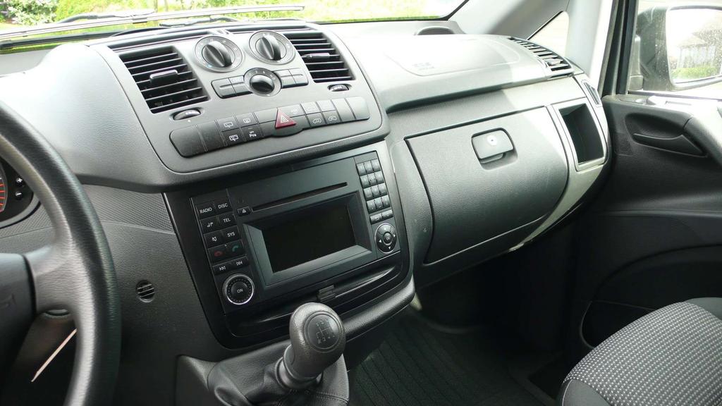 Mercedes-Benz Vito 116 CDI LANG  5 zitplaatsen     9700 euro gekeurd Garage Frank Mesure