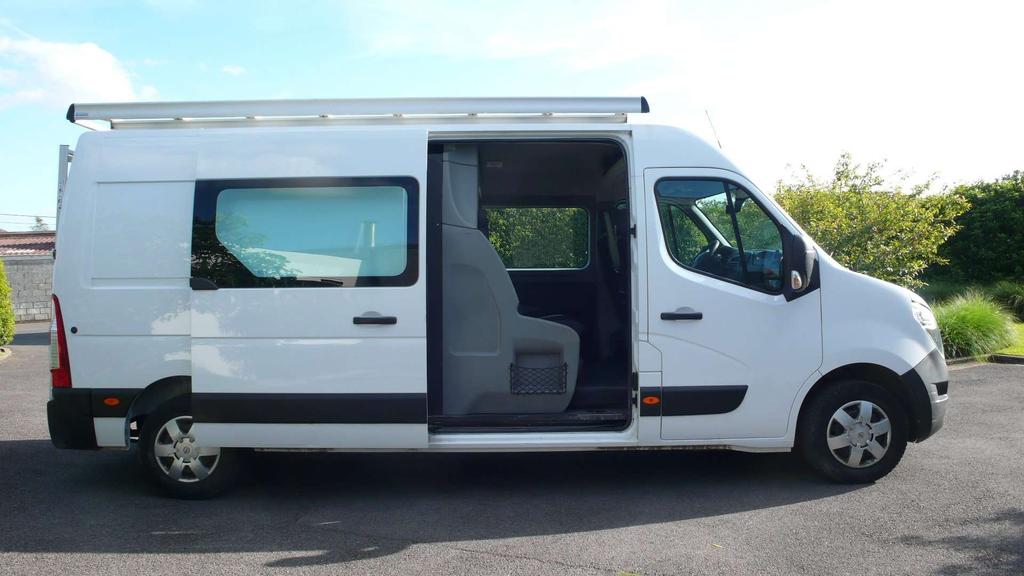 Nissan NV400 airco - cruise control - 47303 km - 14850 euro+btw Garage Frank Mesure