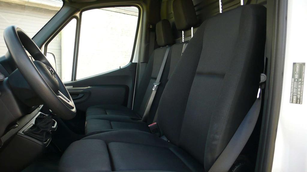 Mercedes-Benz Sprinter 315 - L3H2 - MBUX - navi - 72600km - 29200 netto Garage Frank Mesure