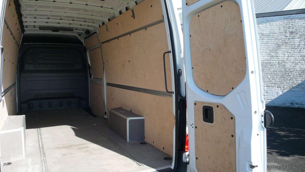 Mercedes-Benz Sprinter 315 - L3H2 - MBUX - navi - 72600km - 29200 netto Garage Frank Mesure