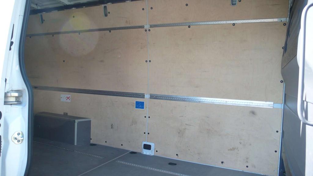 Mercedes-Benz Sprinter 315 - L3H2 - MBUX - navi - 72600km - 29200 netto Garage Frank Mesure