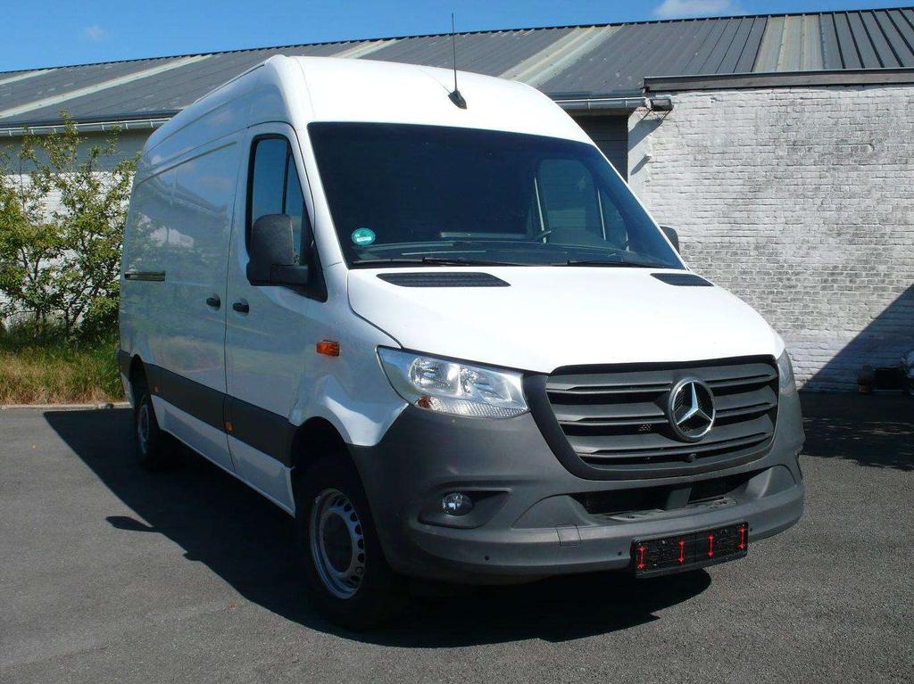 Mercedes-Benz Sprinter 317 CDI - L2H2 - MBUX - 82000 km - 25400 + btw Garage Frank Mesure