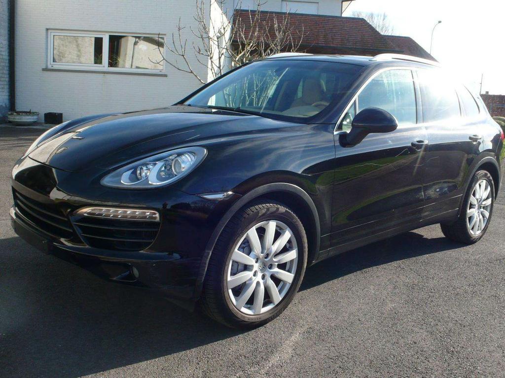 Porsche Cayenne 3.0D - 245 pk - export - 12850 netto Garage Frank Mesure