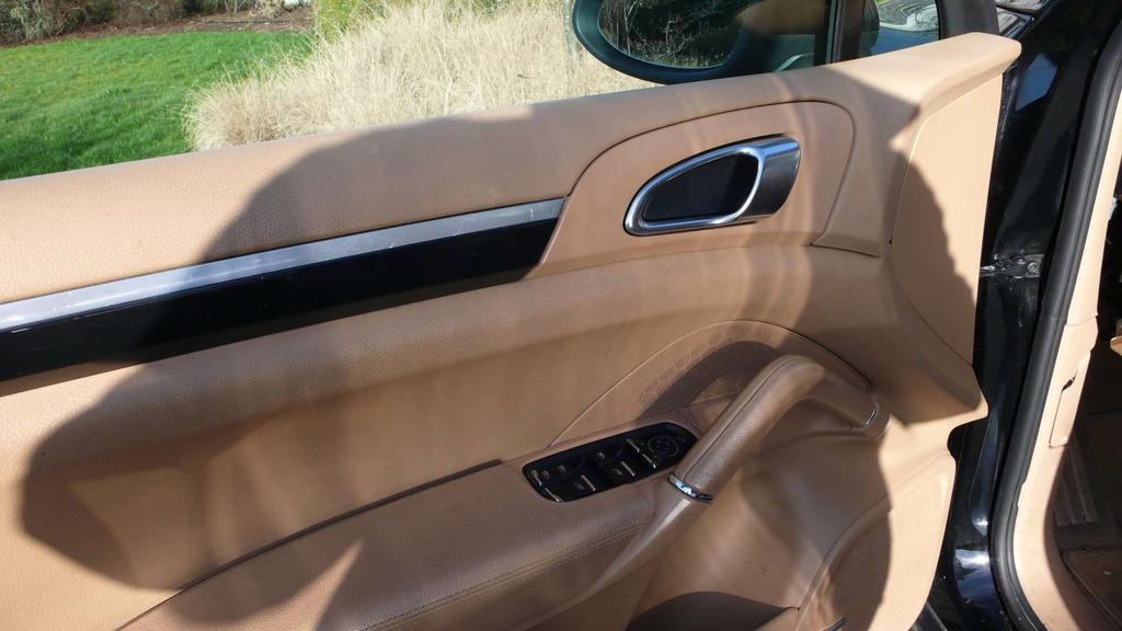 Porsche Cayenne 3.0D - 245 pk - export - 12850 netto Garage Frank Mesure