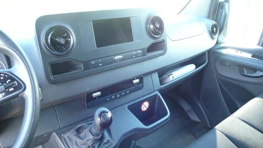 Mercedes-Benz Sprinter 317 CDI - L2H2 - 63000km - 28500 euro+btw Garage Frank Mesure