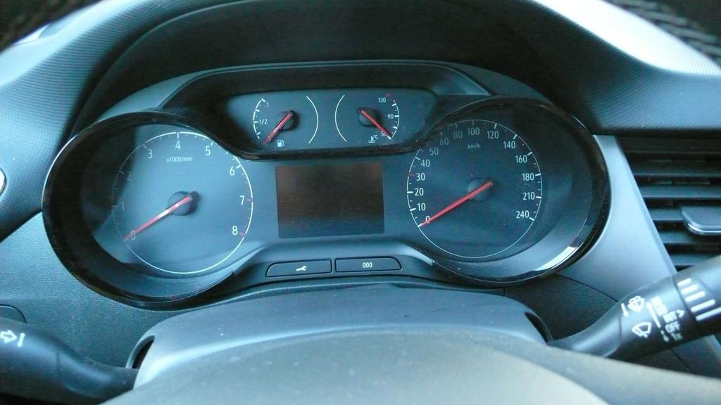 Opel Crossland 8300km-benzine-airco-cruise control nieuwe staat Garage Frank Mesure