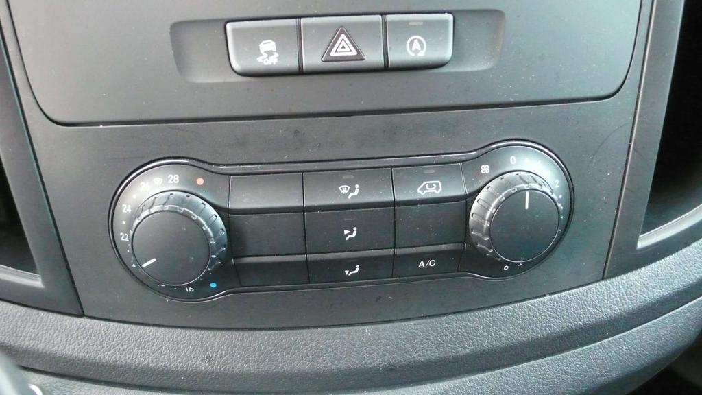 Mercedes-Benz Vito 116 CDI  - 65727 km - 21600 euro + btw Garage Frank Mesure