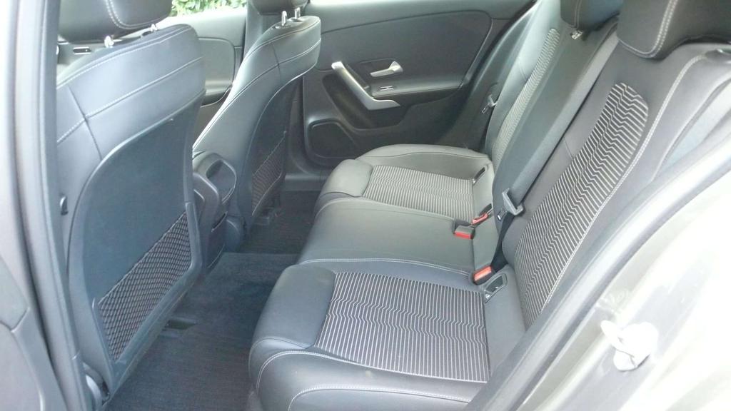 Mercedes-Benz A 180 benzine - auto - navi - 47.000km - 20.700 euro Garage Frank Mesure