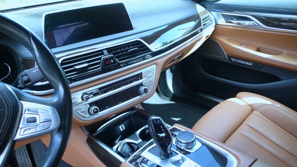 BMW 730 D - open dak - ACC - keyless entry - MOOIE STAAT Garage Frank Mesure